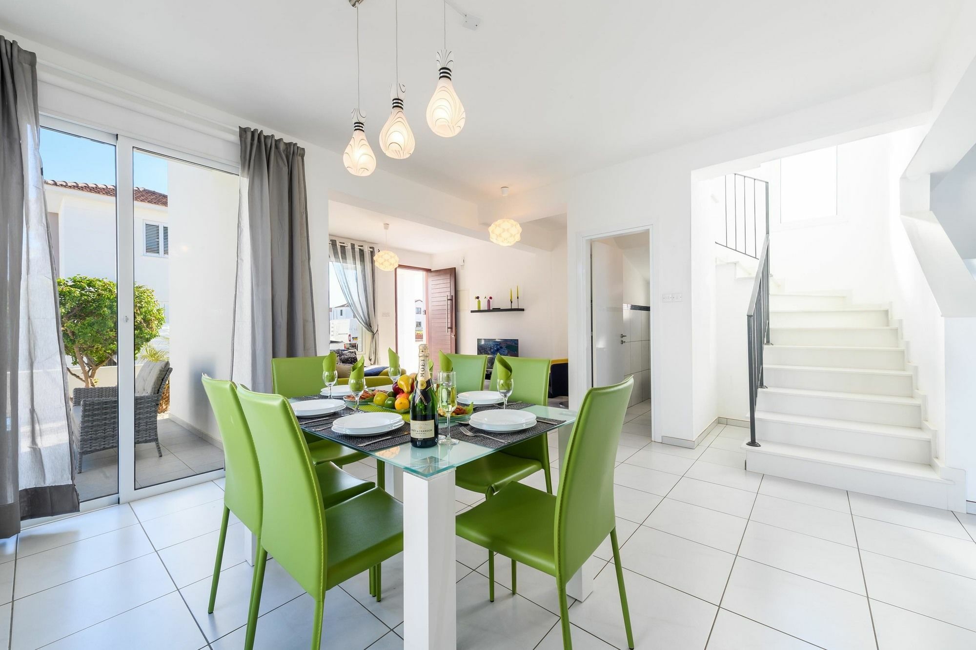Avra Villas Паралимни Екстериор снимка