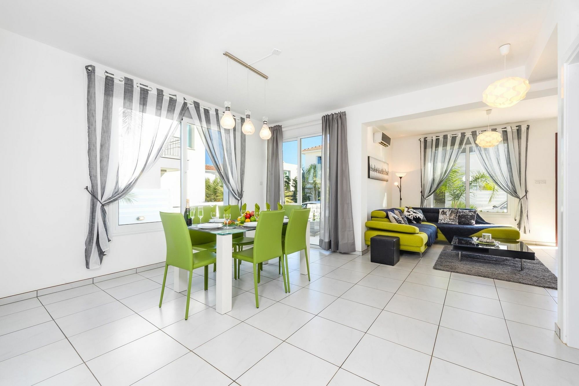 Avra Villas Паралимни Екстериор снимка