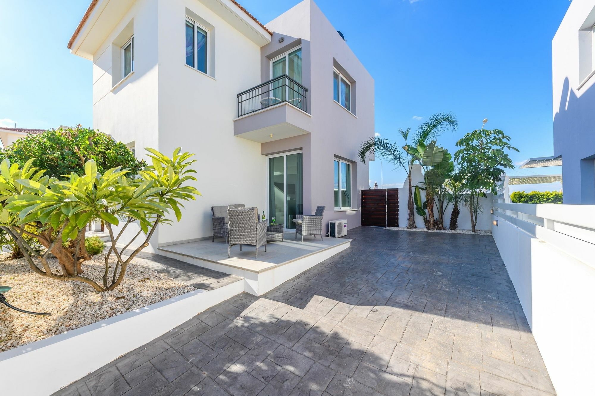Avra Villas Паралимни Екстериор снимка